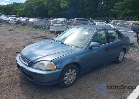 1998 Honda Civic Lx z USA, uszkodzony, nr VIN 2HGEJ6674WH591448